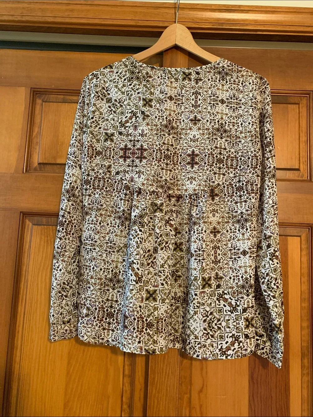 Sanctuary Printed V-Neck Long Sleeve Women's Top - Brown Multi